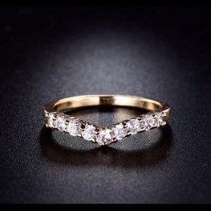 Chevron Swarovski 18K Gold Ring
